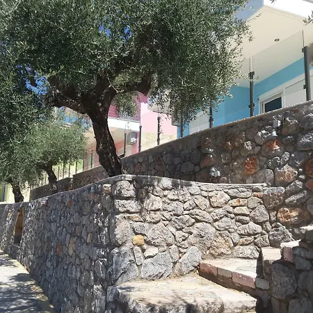 Shiraz Apartment
