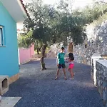Shiraz * Kalamata