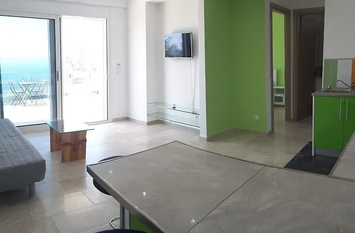 Shiraz * Καλαμάτα