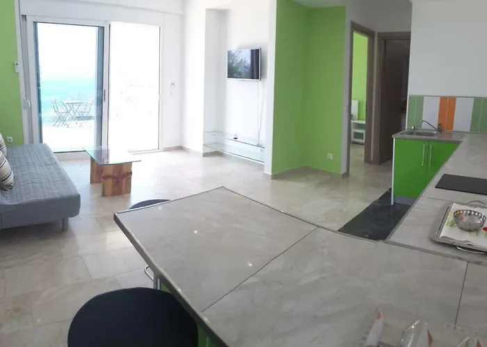 Shiraz كالاماتا