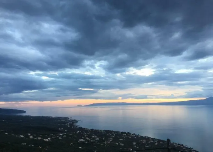 Shiraz Διαμέρισμα Καλαμάτα